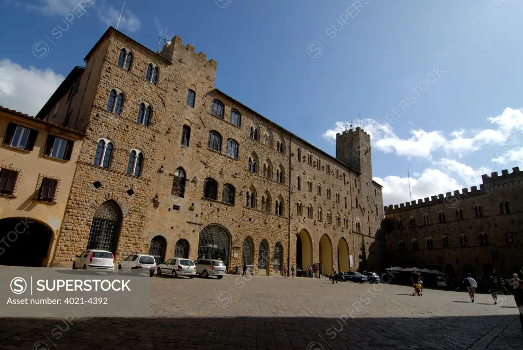 Town square, Volterra, Province of Pisa, Tuscany, Italy