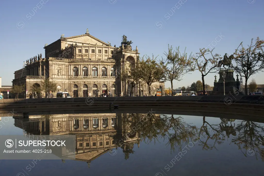 Reflection of Opera House in the river, Semper Opera House, Elbe River, Dresden, Saxony, Germany