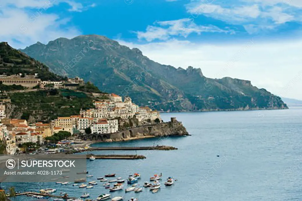 Italy, Campania, Sorrentine Peninsula, Amalfi, View of the town (UNESCO World Heritage), Amalfi Coast