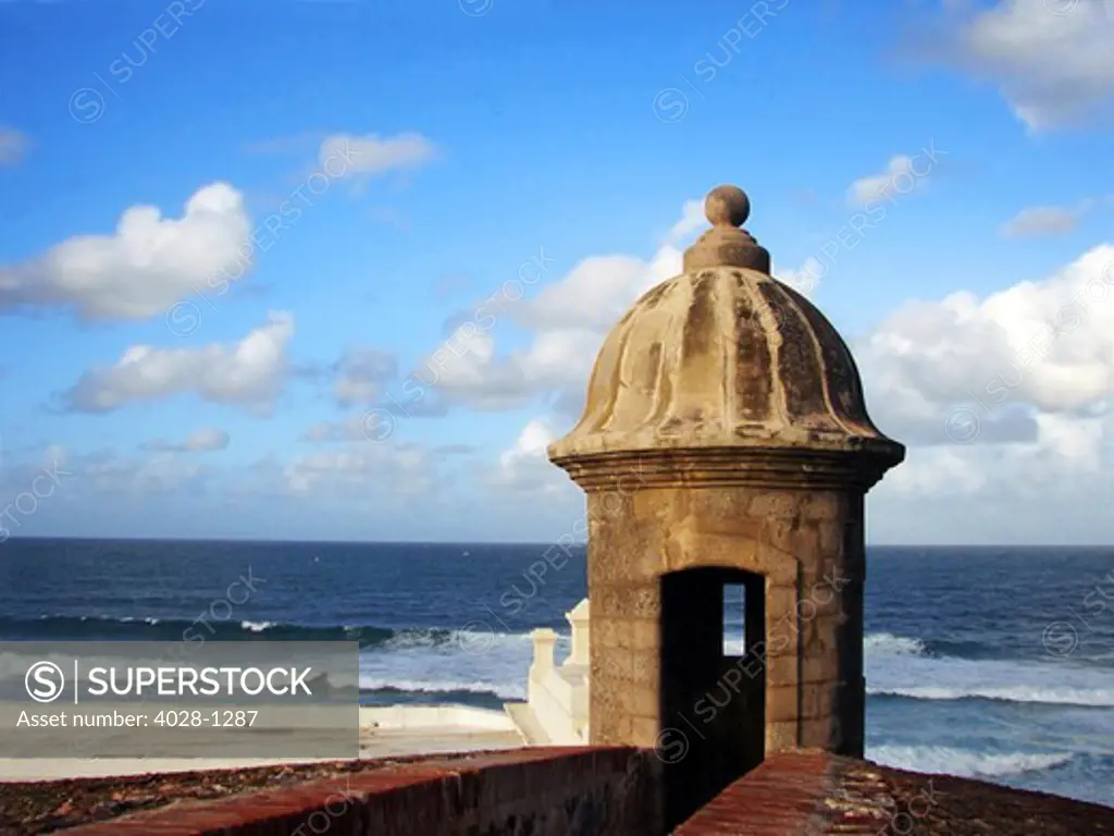 Puerto Rico, San Juan, Fort San Felipe del Morro, Watch tower and ocean.