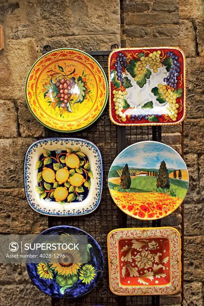 Traditional plates in a Souvenir shop San Giminiano Tuscany Italy