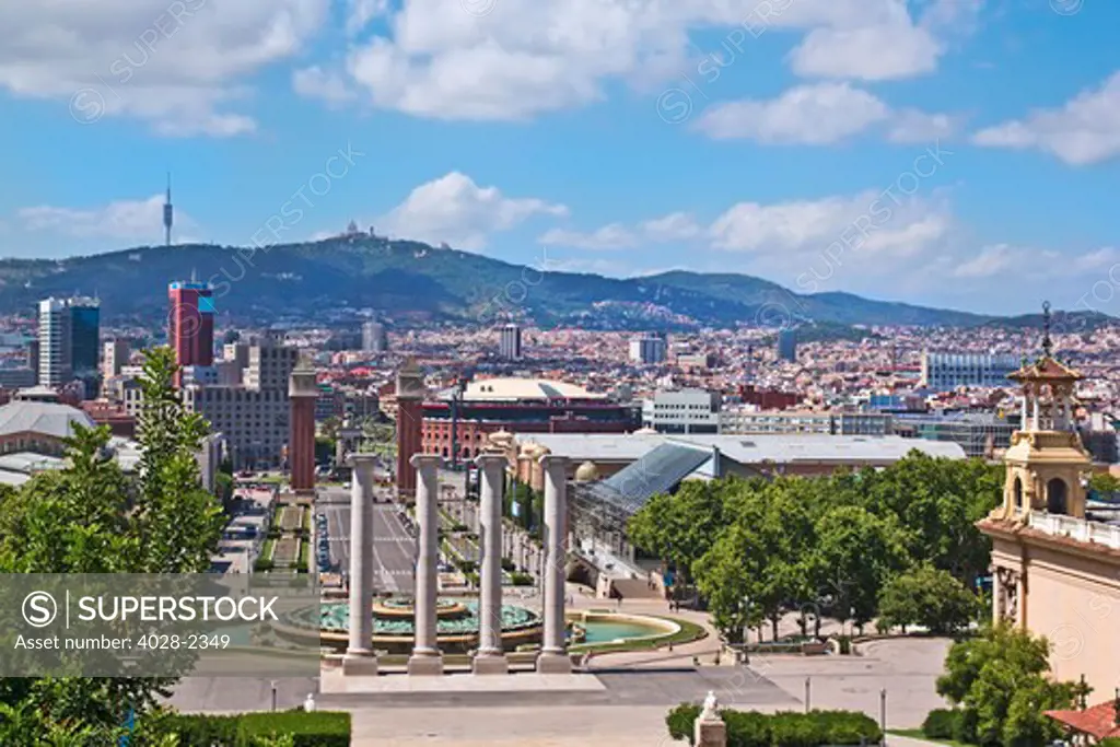 Barcelona, Catalonia, Spain, Palau Nacional, Avenida de la Reina Maria (Queen Maria Avenue) as seen from the National Palace of Montjuic