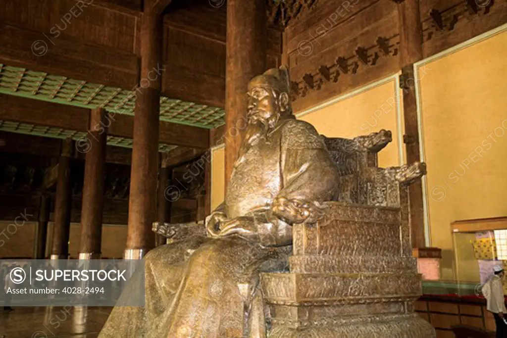 China, Beijing, Ming Dynasty Tombs, A bronze statue of Emperor Yongle in the Ling'en Hall (Prominent Favor Hall) built on a three-tiered marble terrace was the site of sacrificial ceremonies.