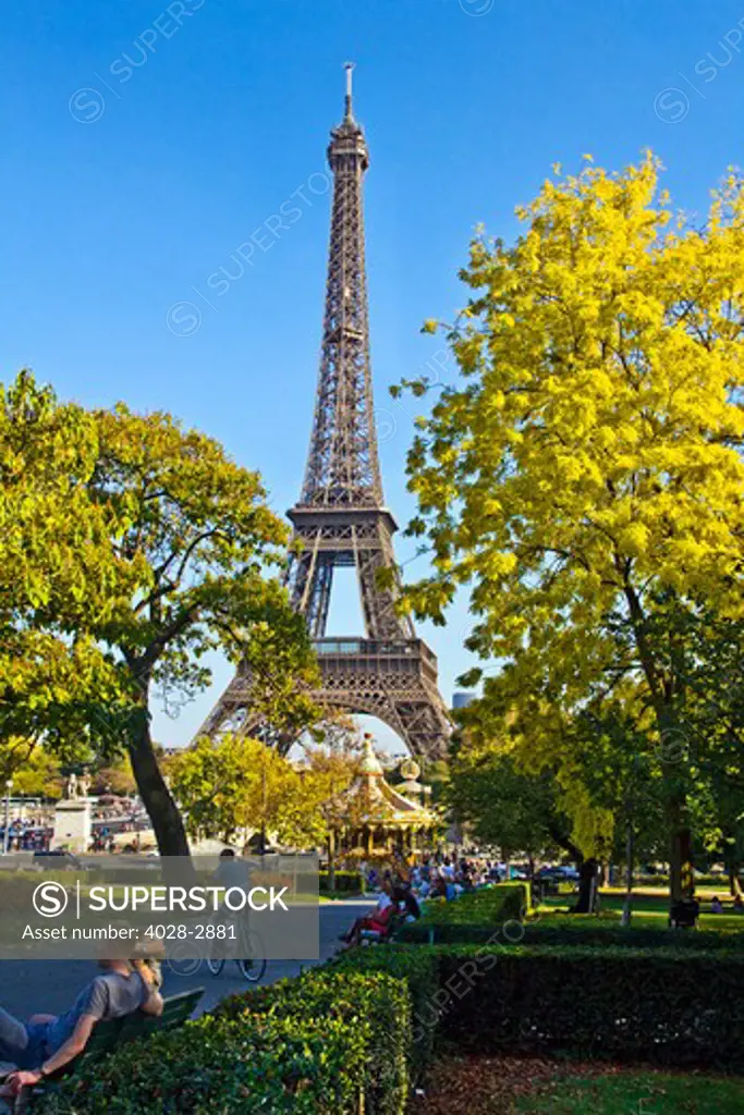 Paris, ile-de-France, France, the Eiffel Tower (Tour Eiffel) in the Autumn