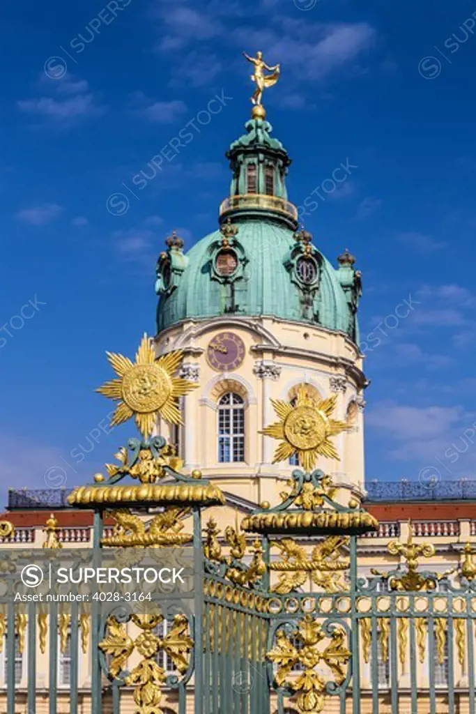 Germany, Berlin, Berlin Charlottenburg, Charlottenburg Palace, The entrance gates and dome