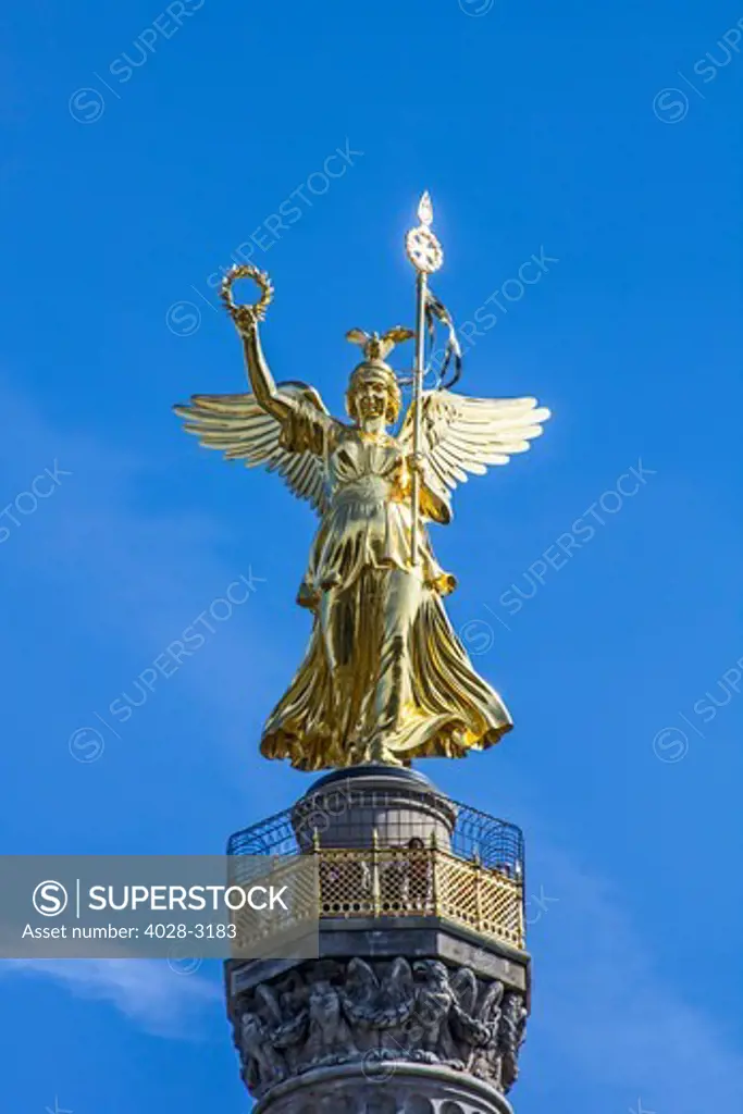 Germany, Berlin, Mitte, Siegessaule monument, also known as the Victory Column located in the heart of the Tiergarten Park