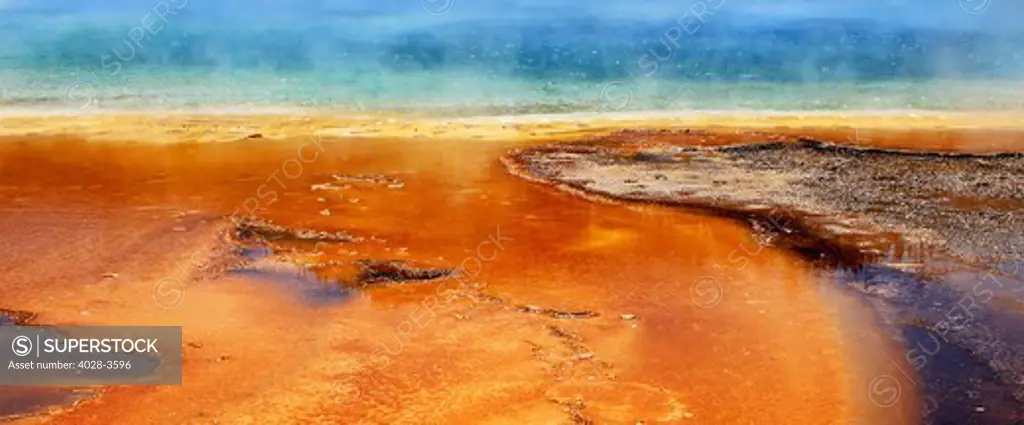 USA, Wyoming, Yellowstone National Park, Midway Geyser Basin, Grand Prismatic Spring, thermal water runoff