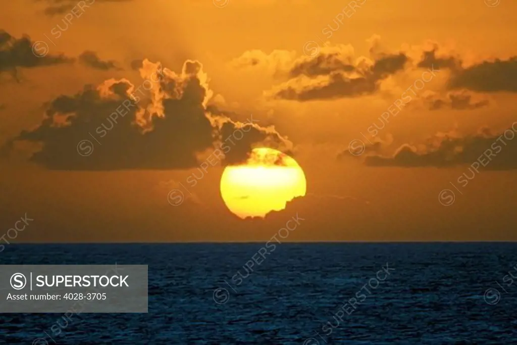Cuba, Havana, sunset over the Caribbean Sea