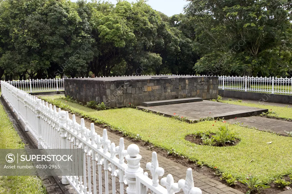 Memorial, Sir Seewoosagur Ramgoolam Botanical Gardens, Pamplemousses, Mauritius