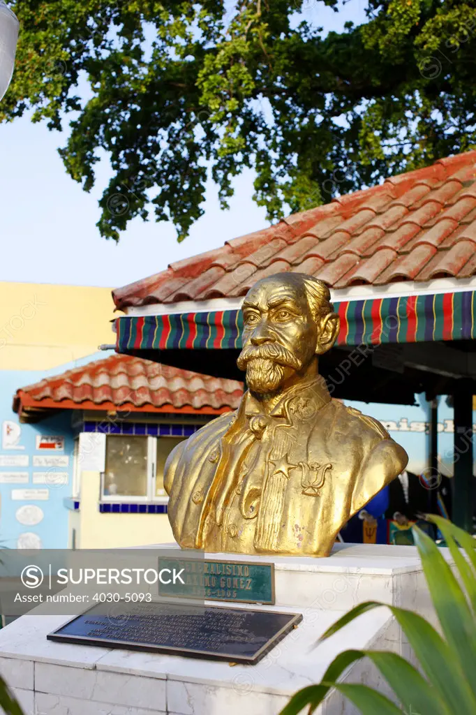Maximo Gomez Statue, Miami, USA