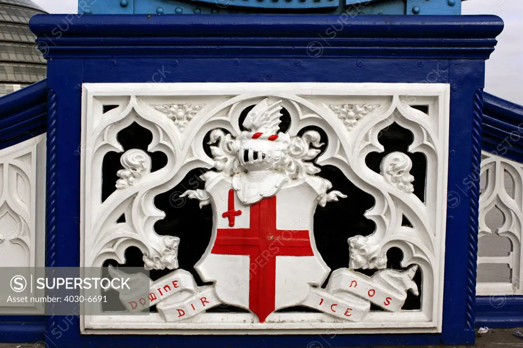 Crest on Tower Bridge, London