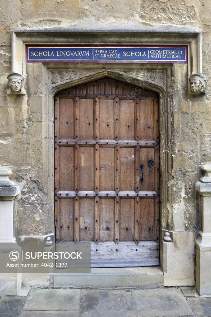 Doorway to Schola Linguarum, Schola Geometriae et Arithmeticae, Schools Quadrangle, Bodleian Library, Oxford University, Oxford, Oxfordshire, England