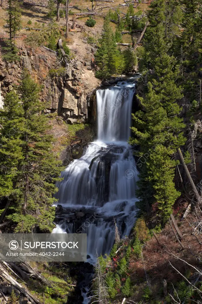 USA, Wyoming, Yellowstone National Park, Undine Falls, near Mammoth Hot Springs