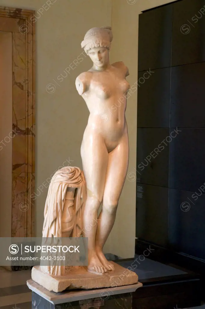 Esquiline Venus, 1st century BC, Palazzo dei Conservatori,  Capitoline Museum, Rome, Italy