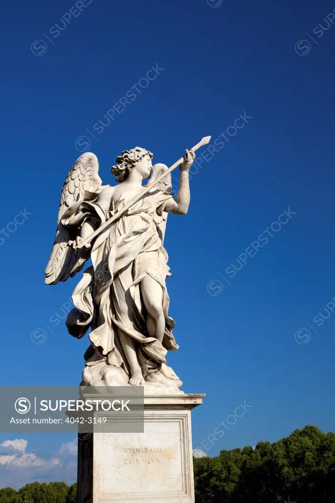 Angel sculpture on bridge Ponte Sant'Angelo, Rome, Lazio, Italy, Europe