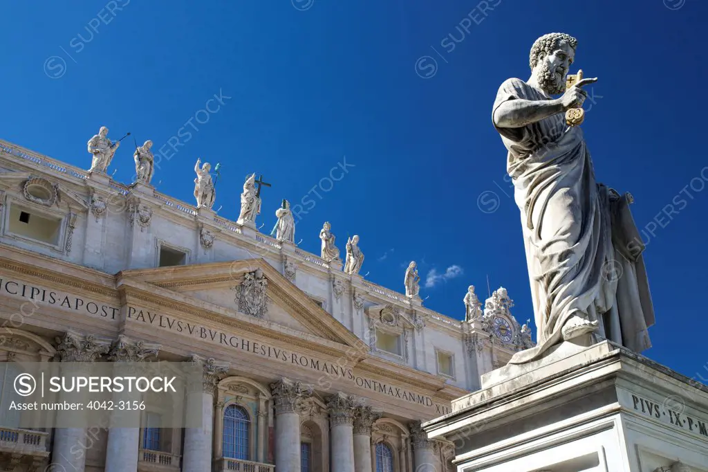 Statue of St Peter outside St Peter's Cathedral, Vatican, Rome, Italy, Europe