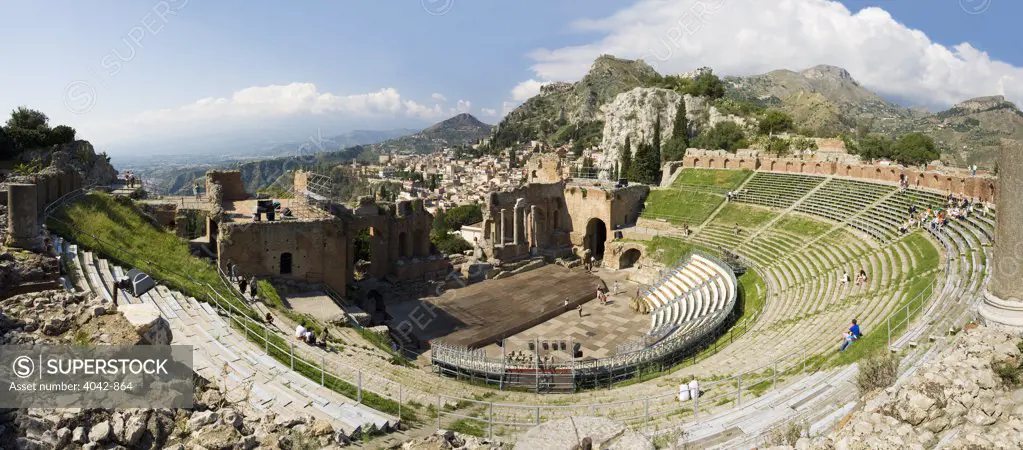 Italy, Sicily, Taormina, Ruined Greco-Roman amphitheatre