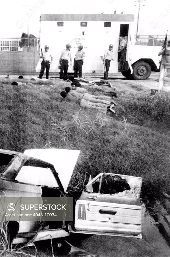 End of an hour gun battle between New Orleans Police and Black Panthers. A dozen African Americans were arrested in the Desire Project in the 9th Ward of New Orleans. Sept. 15, 1970.