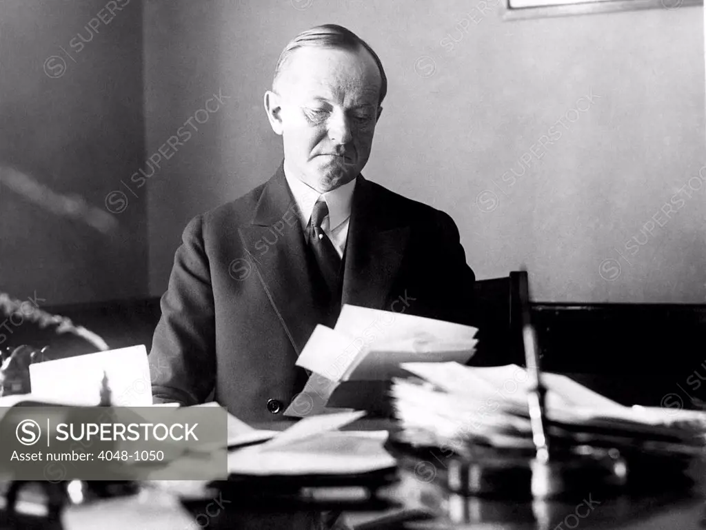 Calvin Coolidge returns to his law office in Massachusettes, 1929