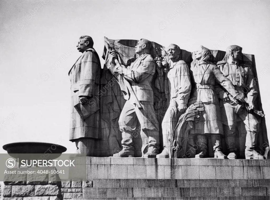 Communist monument in Prague, Czechoslovakia. Sculpture of Joseph Stalin shows the discredited Soviet dictator leading a worker, a farmer, a woman and a soldier. 1962.