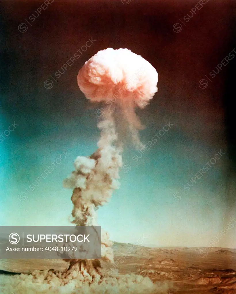 The EASY shot exploded a 31 kiloton nuclear bomb. The test was part of the Buster-Jangle series, at Nevada Proving Grounds. Nov. 5, 1951