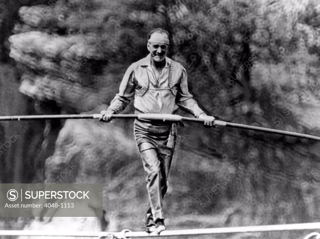 Founder of The Flying Wallendas, Karl Wallenda, (1905-1978),  tightrope walking across the Tallulah Gorge in Georgia, July 18, 1970.