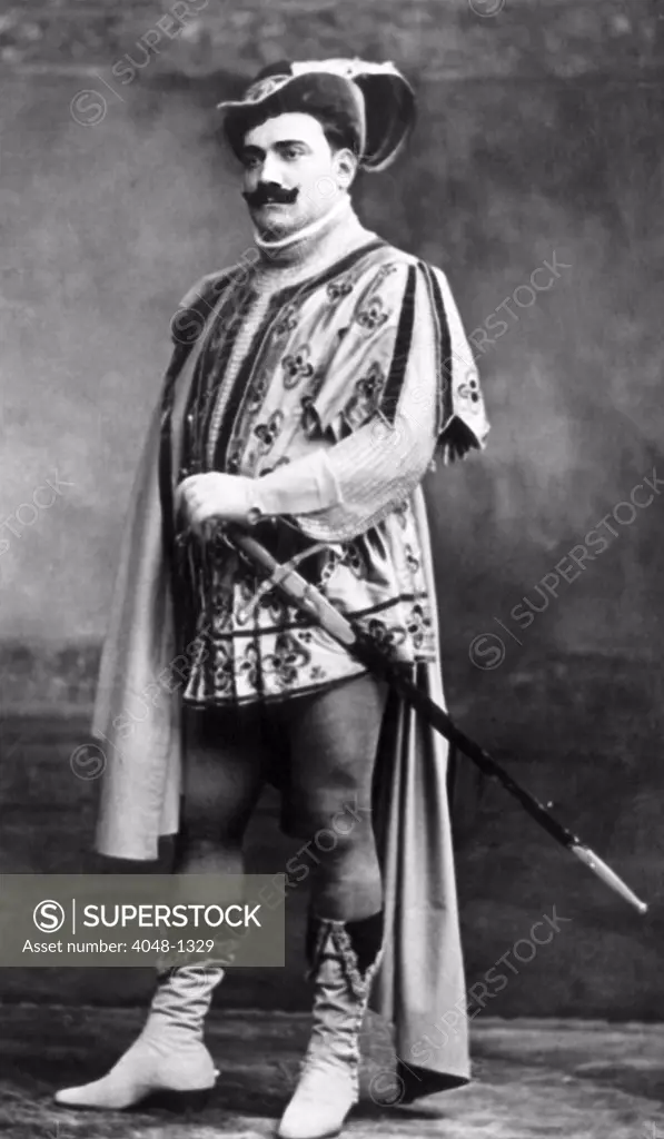 Enrico Caruso as he appeared in Il Trovatore, early 1900s