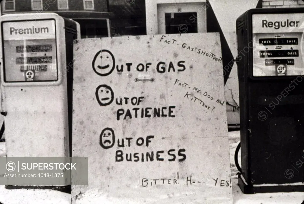 GAS SHORTAGE- A gas station in Pennsylvania during the oil crisis. 1/14/74