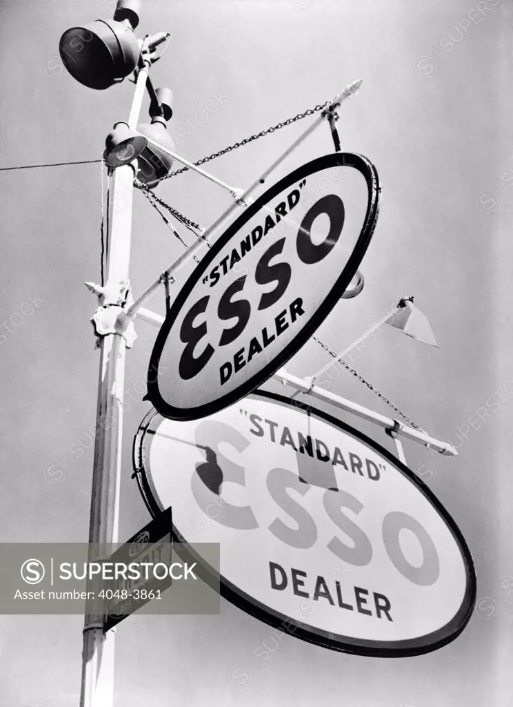 Esso. Gasoline sign on Chestnut Street, Philadelphia, Pennsylvania. Paul Vanderbilt, July 1939.