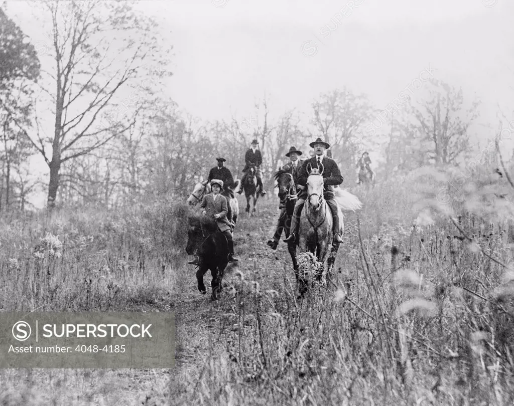 Men and boy on horses during hunt in Virginia, photograph, circa 1910-1930