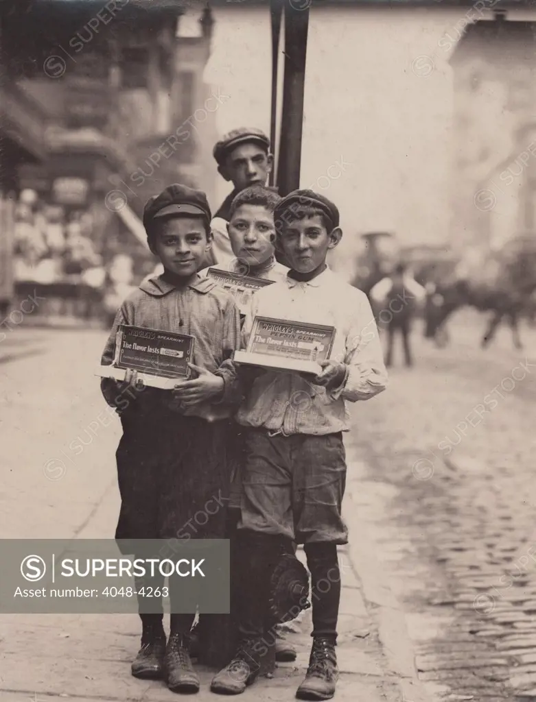 Child labor, vendors on the Bowery, New York City, photograph by Lewis Wickes Hine, July, 1910