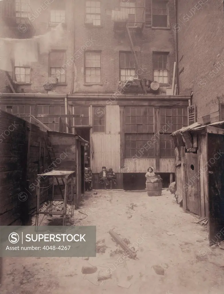 Rear view of a New York City tenement, 134 1/2 Thompson Street, New York City, photograph by Lewis Wickes Hine, February, 1912