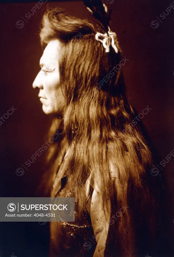 Black Eagle, Nez Percé man. Edward S. Curtis photo, ca. 1905
