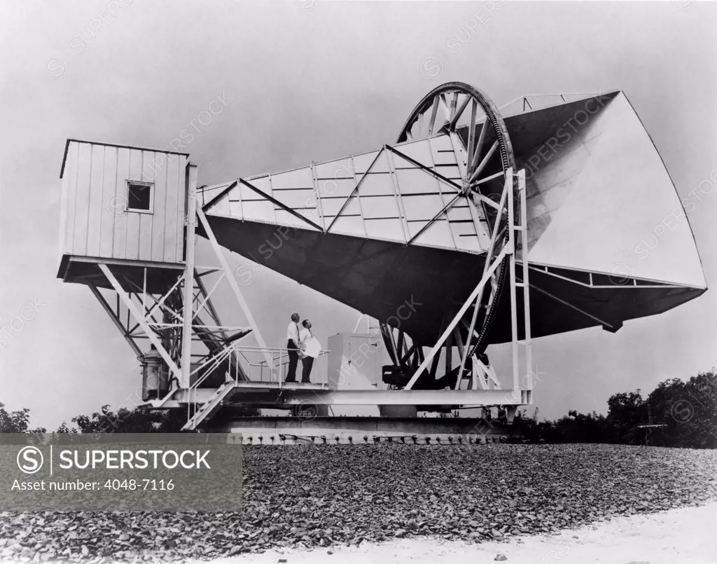 The Horn reflector antenna at Bell Telephone Laboratories in Holmdel, New Jersey, was built for ECHO I communication satellites for the NASA ECHO I. The antenna was 50 feet in length and was used to detect radio waves that bounced off ECHO I balloon satellites. 1960.