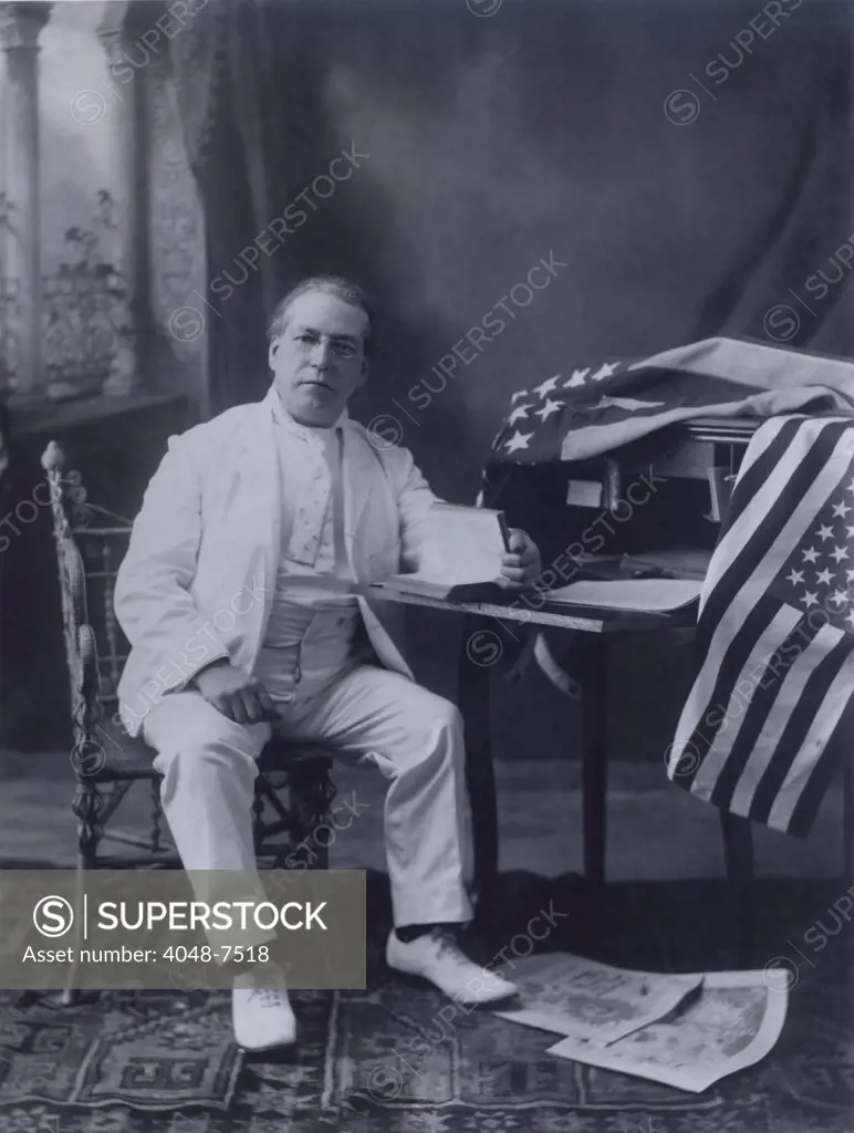 Samuel Gompers (1950-1924), founded the American Federation of Labor (AFL), and served as its president from 1886 until his death in 1924. 1904 by photo by C. Fredericksen.