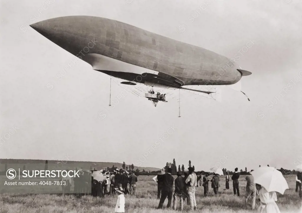 La Republique a semi-rigid airship built for the French army leaving Moisson France in 1907. Built for military observation she was operationally successful but crashed in 1909 due to a mechanical failure killing all four crew members. LC-USZ62-117241