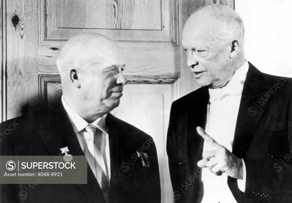 President Eisenhower and Soviet Premier Khrushchev at the White House. Note that Khrushchev does not wear a tuxedo, but a non elitist business suit. Sept. 15, 1959.