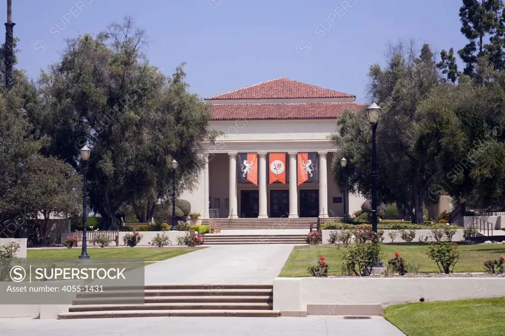 Thorne Hall. Occidental College is where Barack Obama attended from fall 1979 through spring 1981 before  transferring to Columbia University. Highland Park, Los Angeles, California, USA