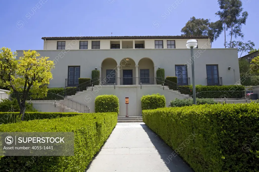 Haines Hall, Barack Obama's old Dormitory. Occidental College is where Barack Obama attended from fall 1979 through spring 1981 before  transferring to Columbia University. Highland Park, Los Angeles, California, USA
