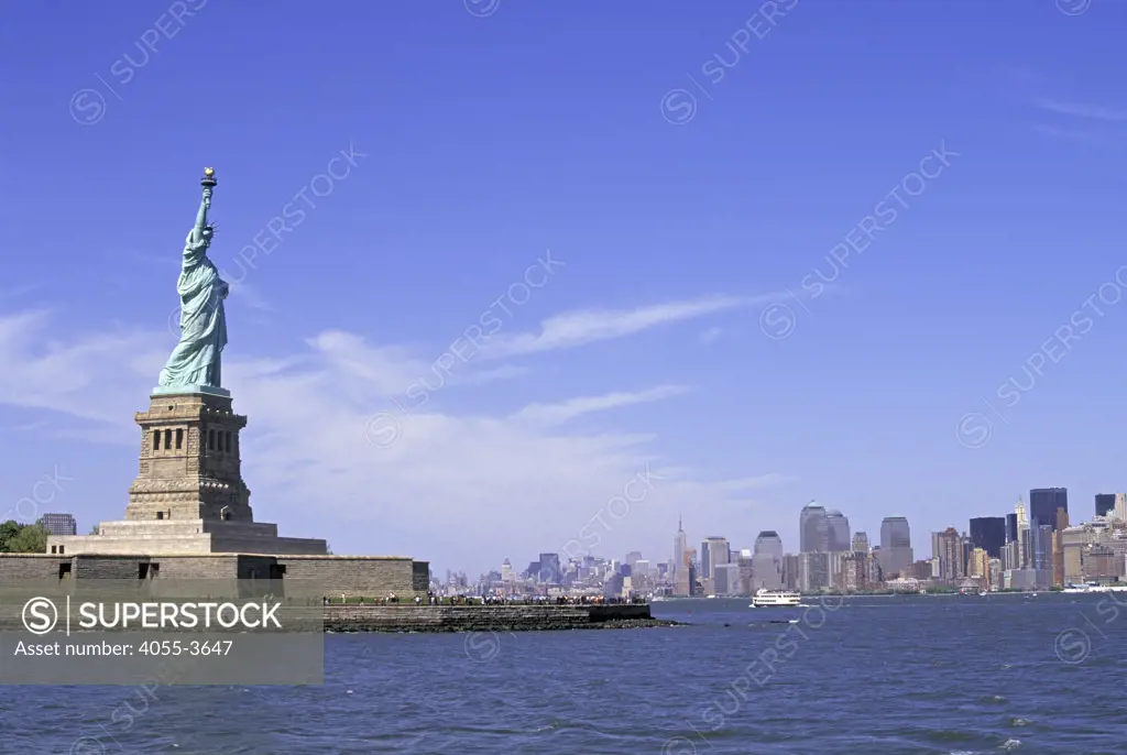 Statue of Liberty & Lower Manhattan Skyline, New York