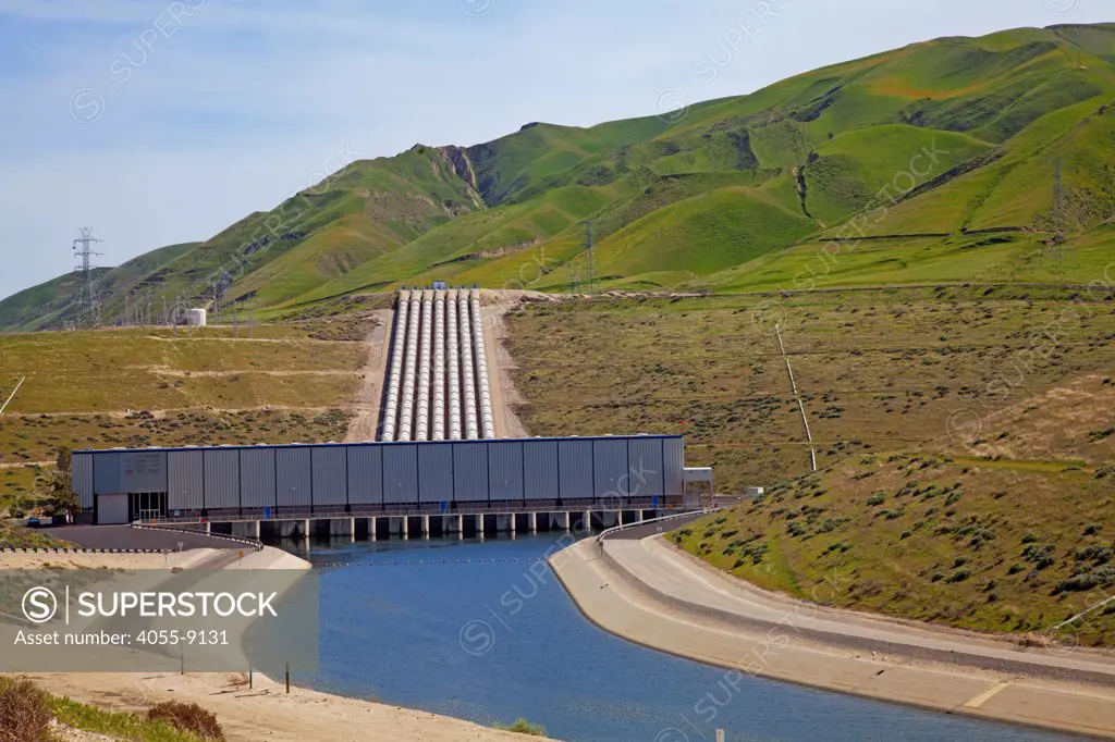 John R. Teerink Wheeler Ridge Pumping Plant, part of the California State Water Project, is located at the southern end of the San Joaquin Valley and pumps water up 233 feet from the Califiornia Aqueduct