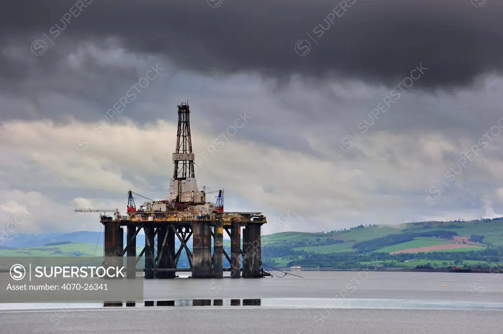 Oil rig in Cromarty Firth near the port of Invergordon, Easter Ross, Highlands, Scotland, UK, May 2010