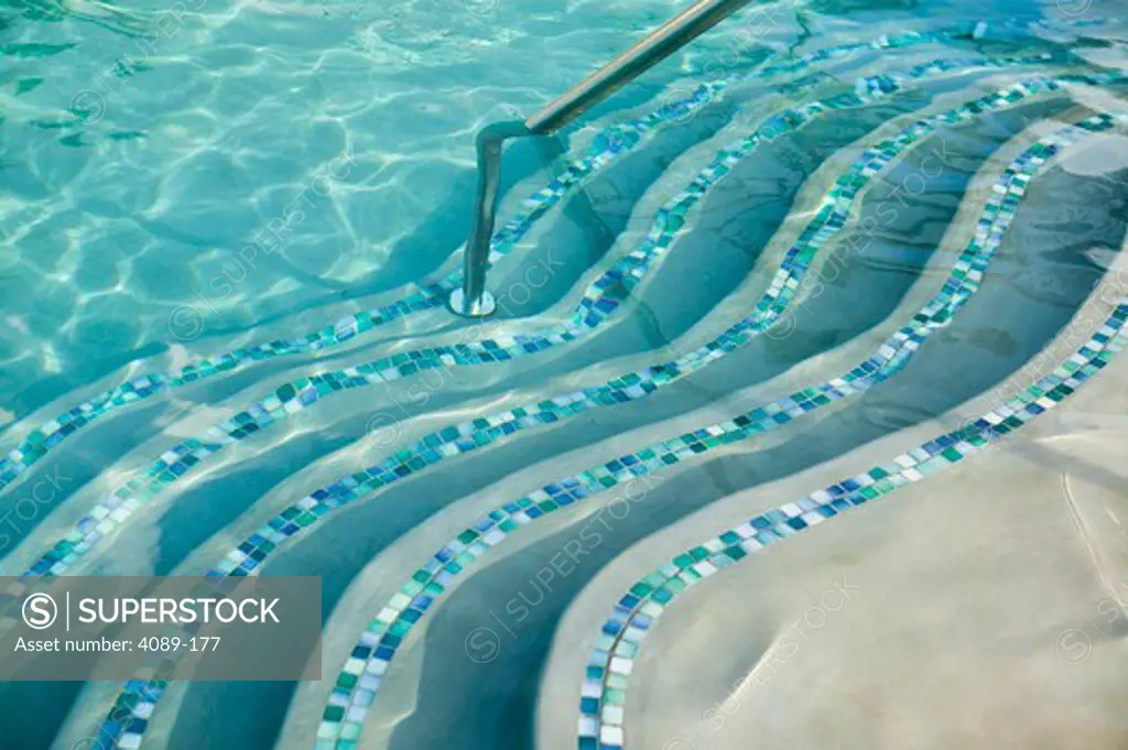 Swimming pool in a hotel, Hawaii, USA