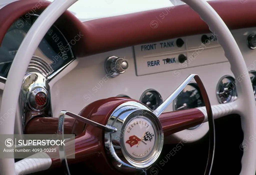 interior detail Corvette SS Mule 1954 1950s steering wheel badge logo