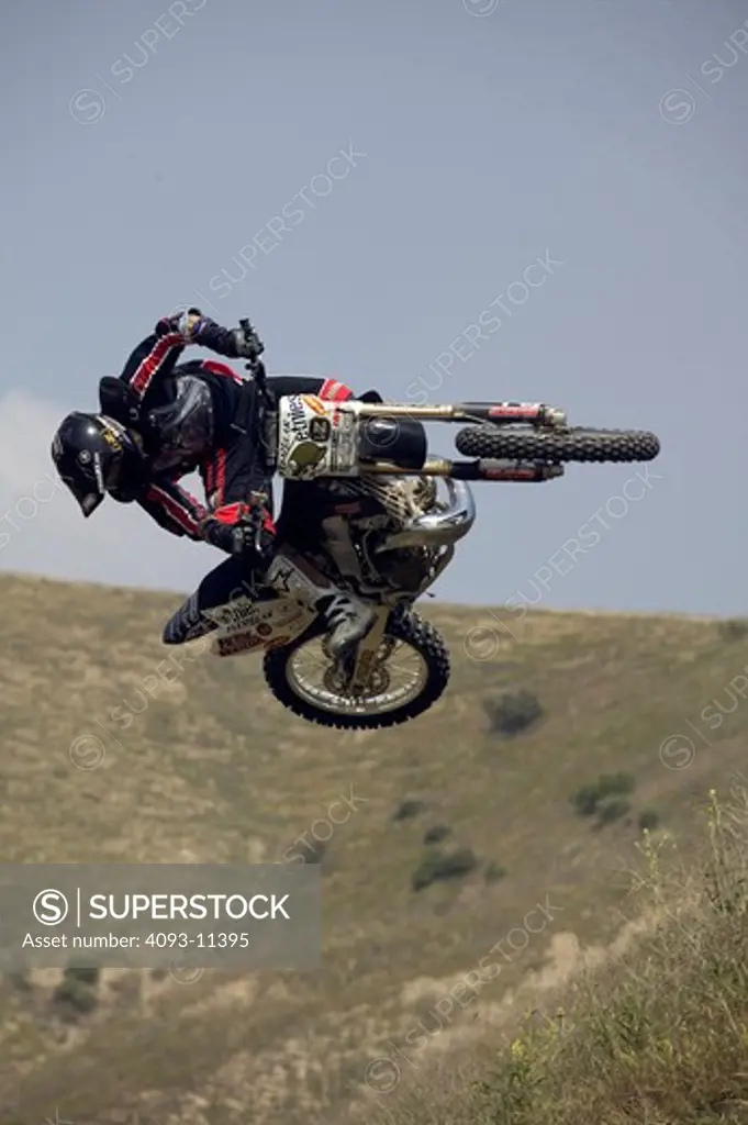 Dirt Bikes Bike Honda CR250 black Dan Pastor jump freestyle motocross