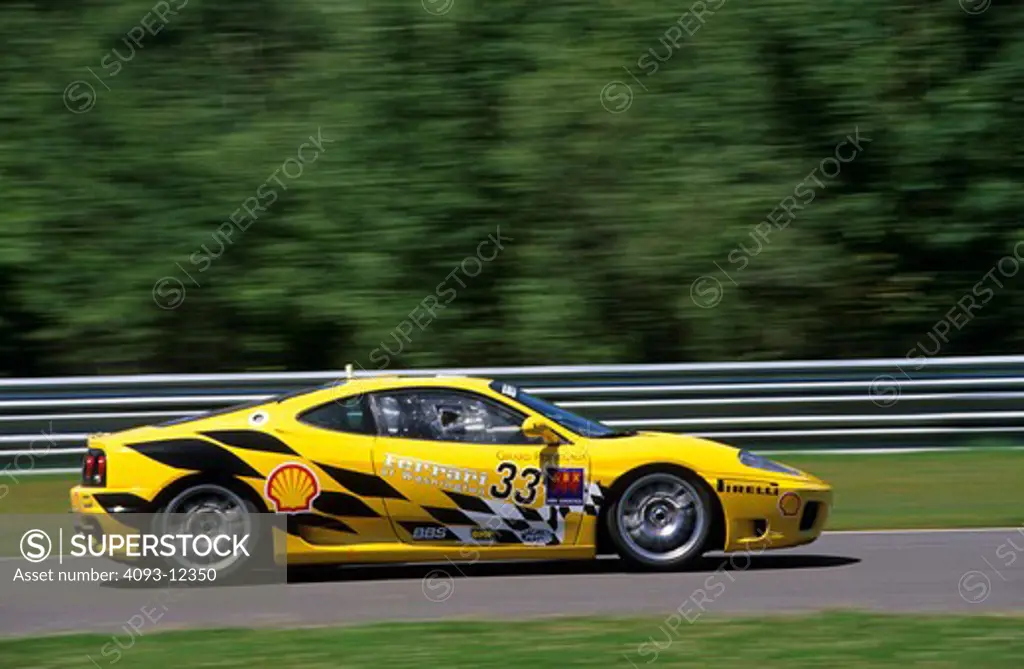 Ferrari 360 Challenge 2002 yellow graphics Mont-Tremblant grass