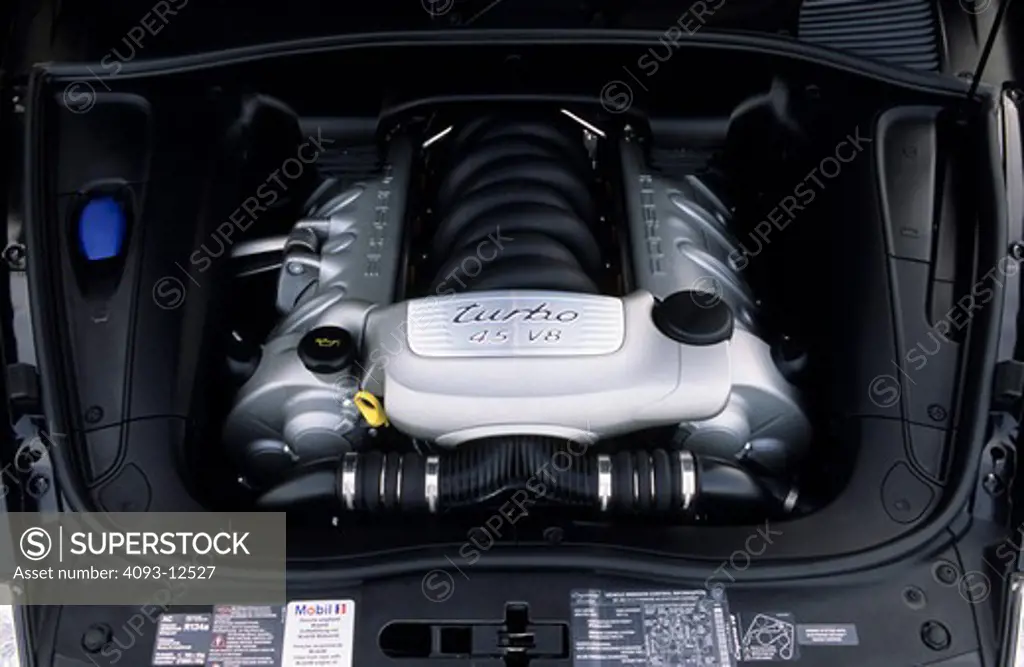 high angle Porsche Cayenne Turbo 2004 black intake manifold silver valve covers