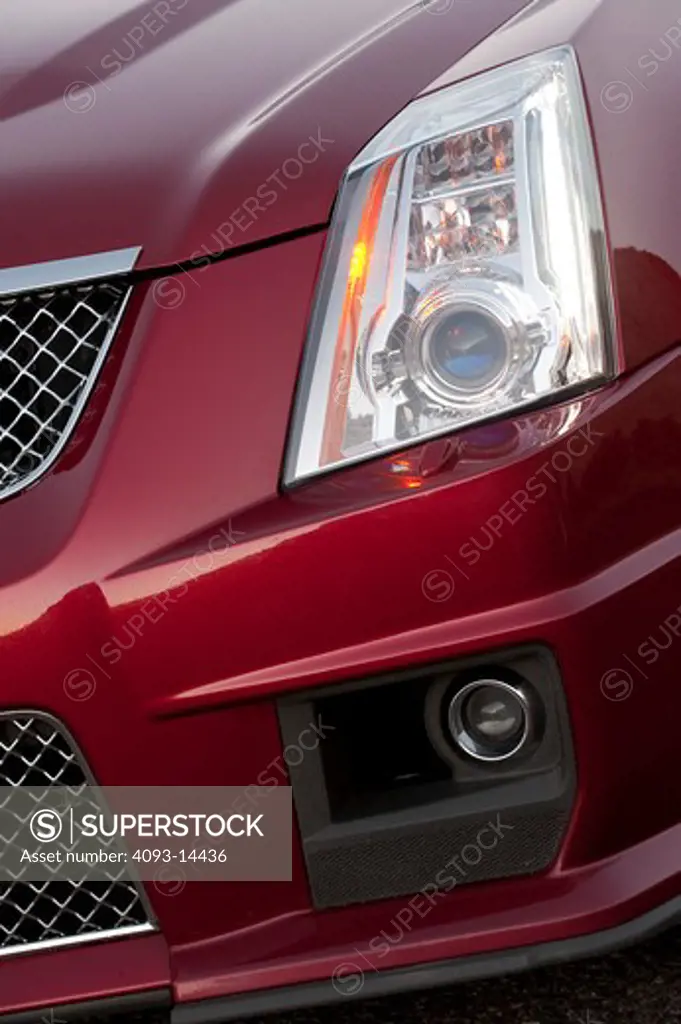 2009 Cadillac CTSV close-up on headlight