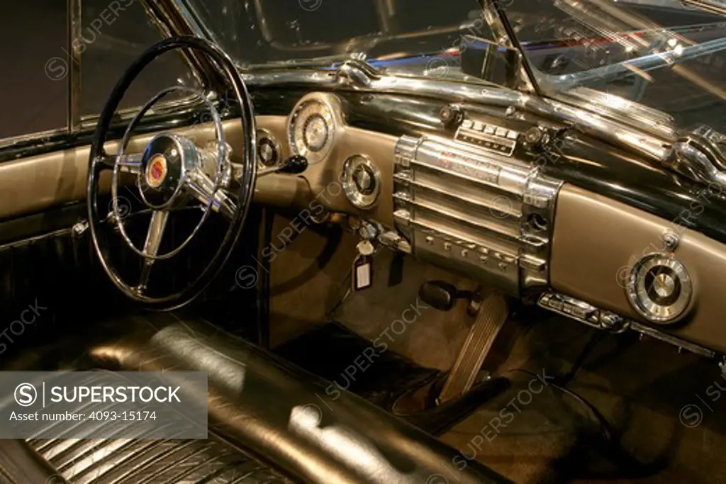 interior,1938 Buick Y-Job black 1930s black leather steering wheel