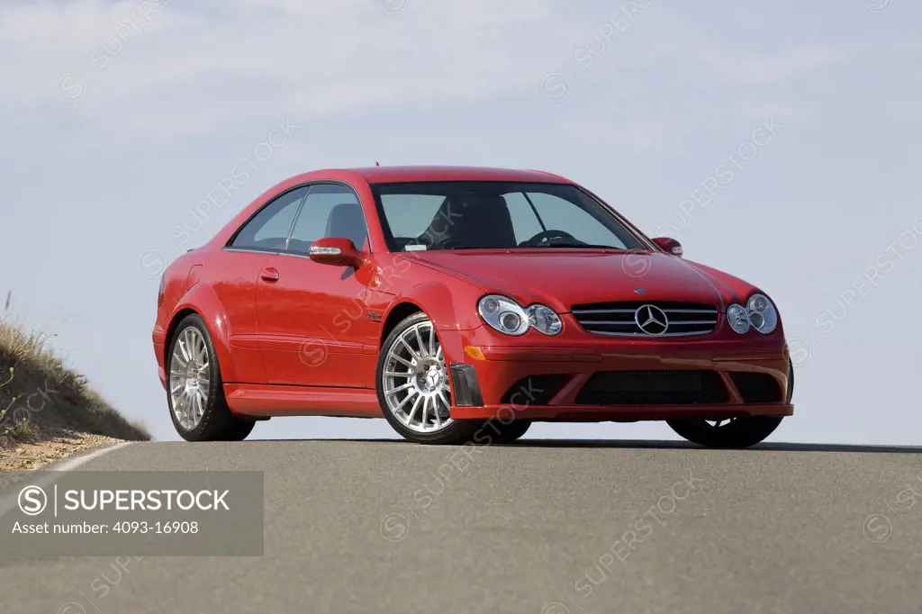 2007 Mercedes Benz CLK63 clk 63 clk -series The CLK63 AMG features a 6.2L V8 with a seven-speed automatic transmission. Available in both Coupé and Cabriolet, the CLK63 boasts 481 hp on an empty road in the hills